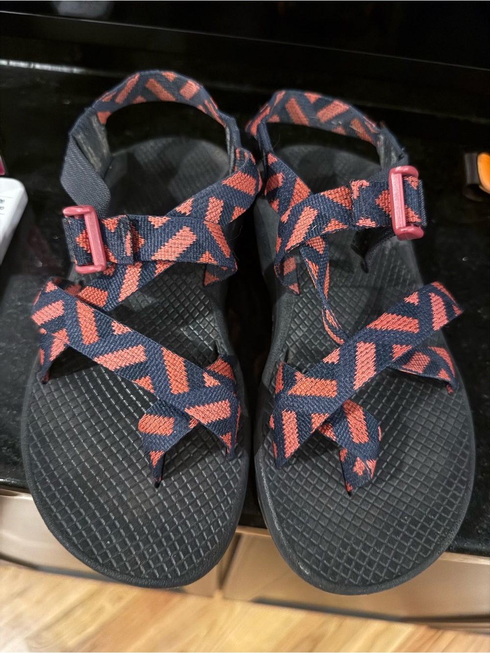Women’s Chaco Cloud Sandals | Navy and Coral, Size 8